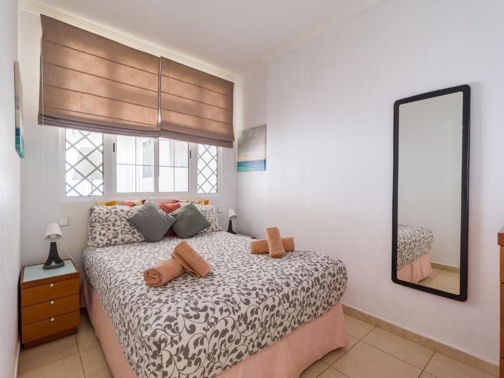 Apartment by Playa de Las Canteras Beach - 3