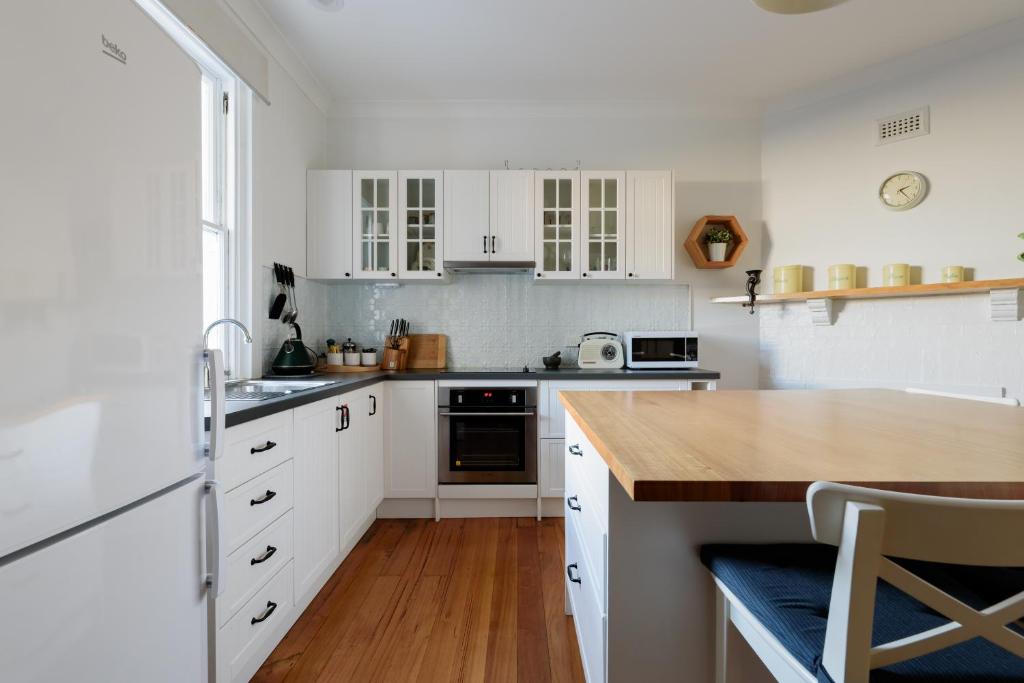 Timeless Charm in the Heart of Launceston, Royal Park