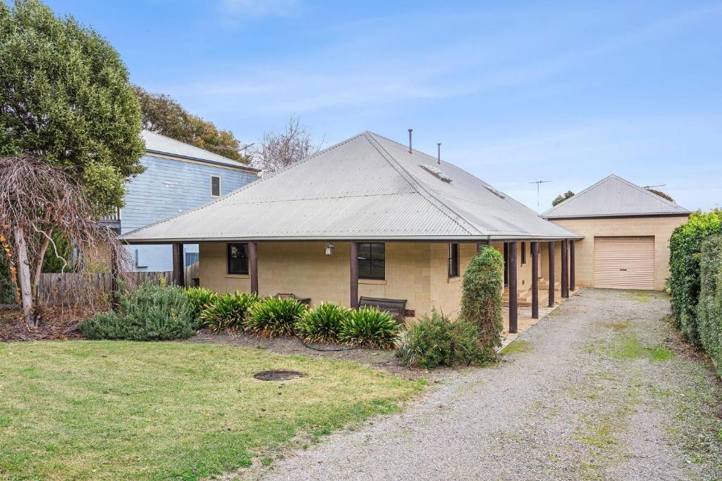 Fellows Hideaway, Point Lonsdale
