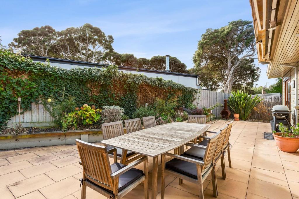 Lockington Breeze, Point Lonsdale