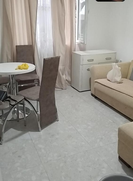 Pejovic Guest House - 2