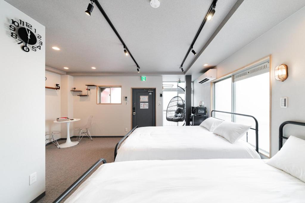 Sunshine Inn 456 - Economic APT in Tokyo Tranquil Block, with Direct Access to Ginza & Akihabara