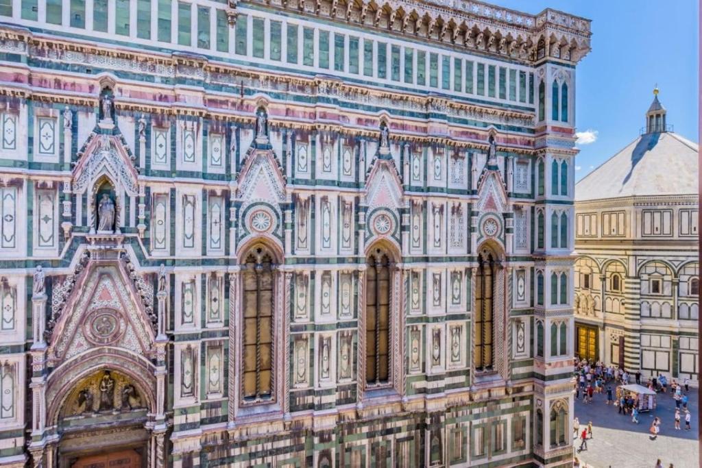 ARTs at Florence Duomo - 1