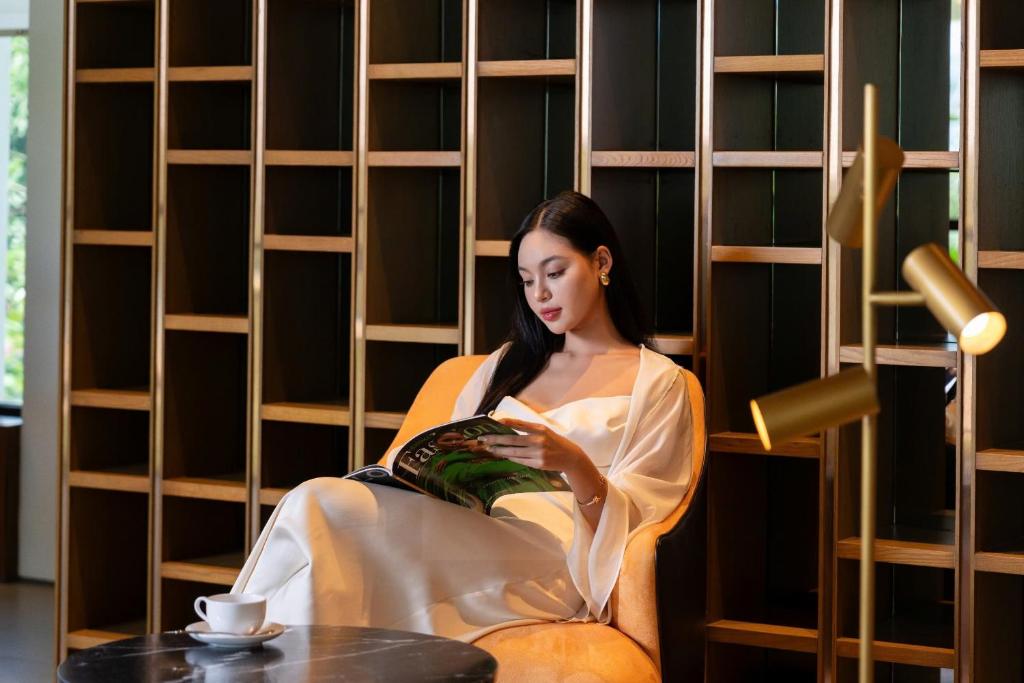 Khu vực xung quanh