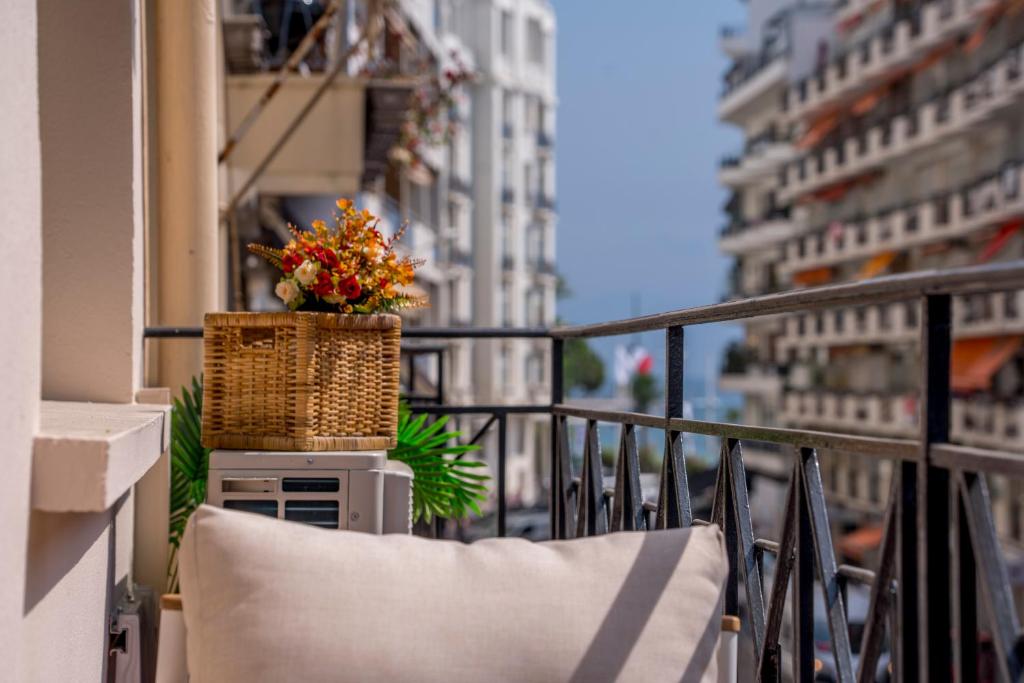 Luxe 1 minute a pied du Martinez plage shopping vu Mer - 3