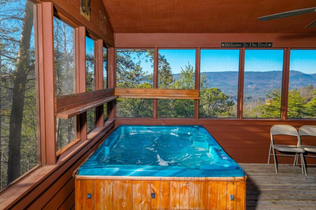 Jacksons Cabin, Sevierville