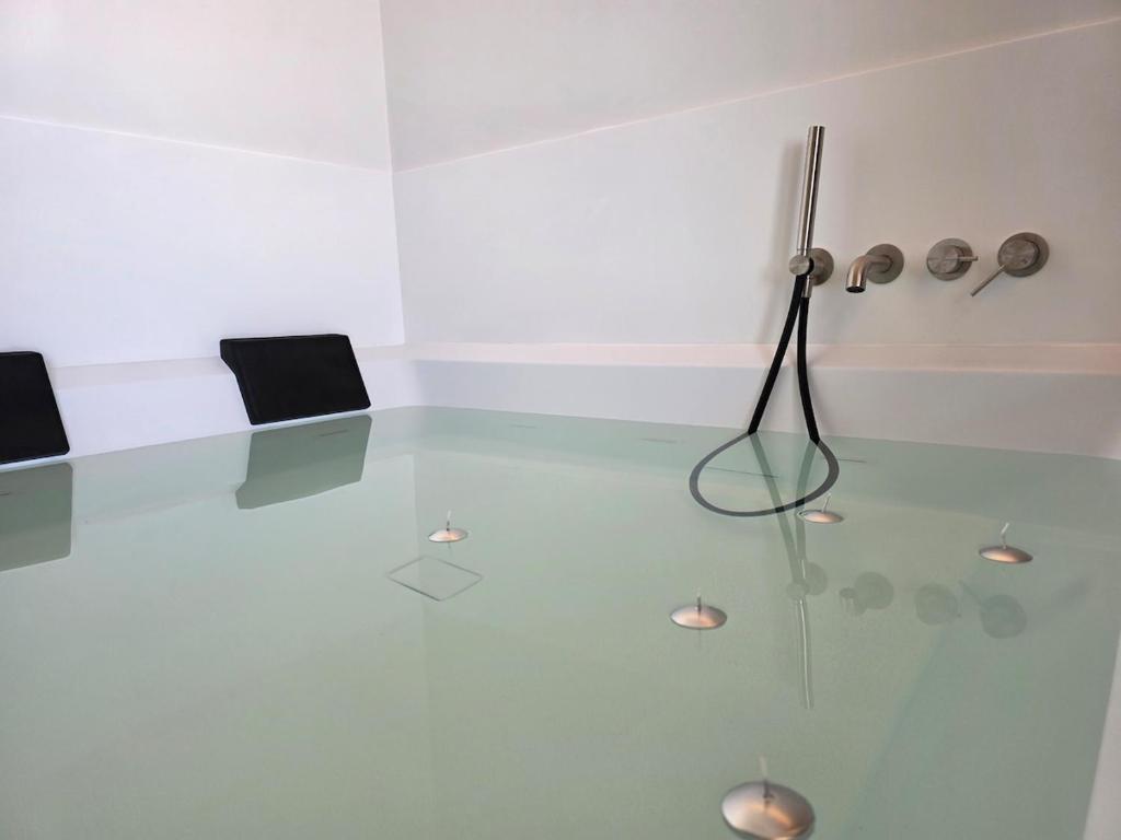 Skyline Boutique Apartment - 3