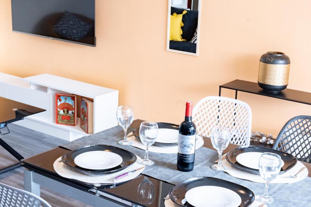 Duplex- T2 Barcelona Pop - Terrasses - Parking - Vue canal - 5