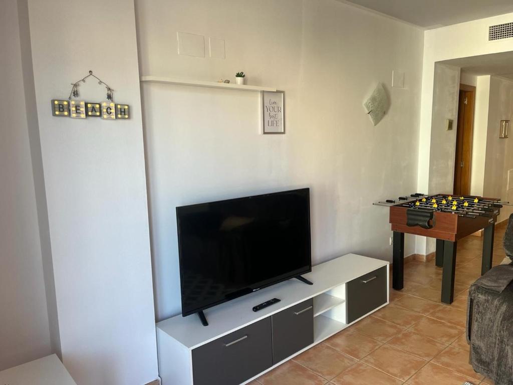 Sea-Breeze Apartment with Pool & Parking - 2