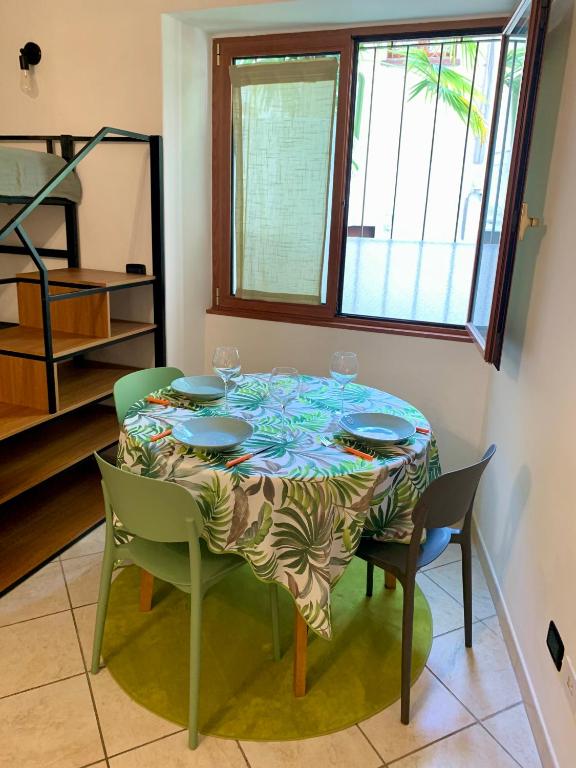 Old Porlezza Apartment, Porlezza