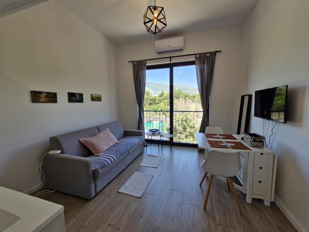 Mini Condos 16DL - 2 minutes to waterfront, Donja Lastva