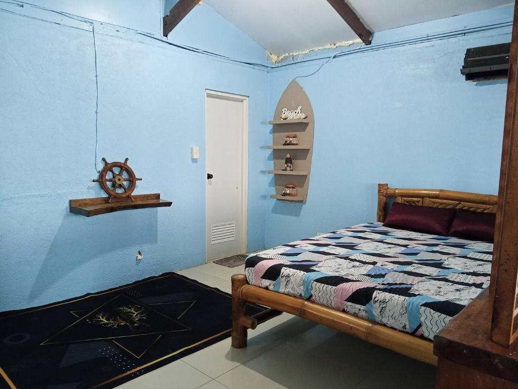 Oceanfront Guest House, Puerto Galera