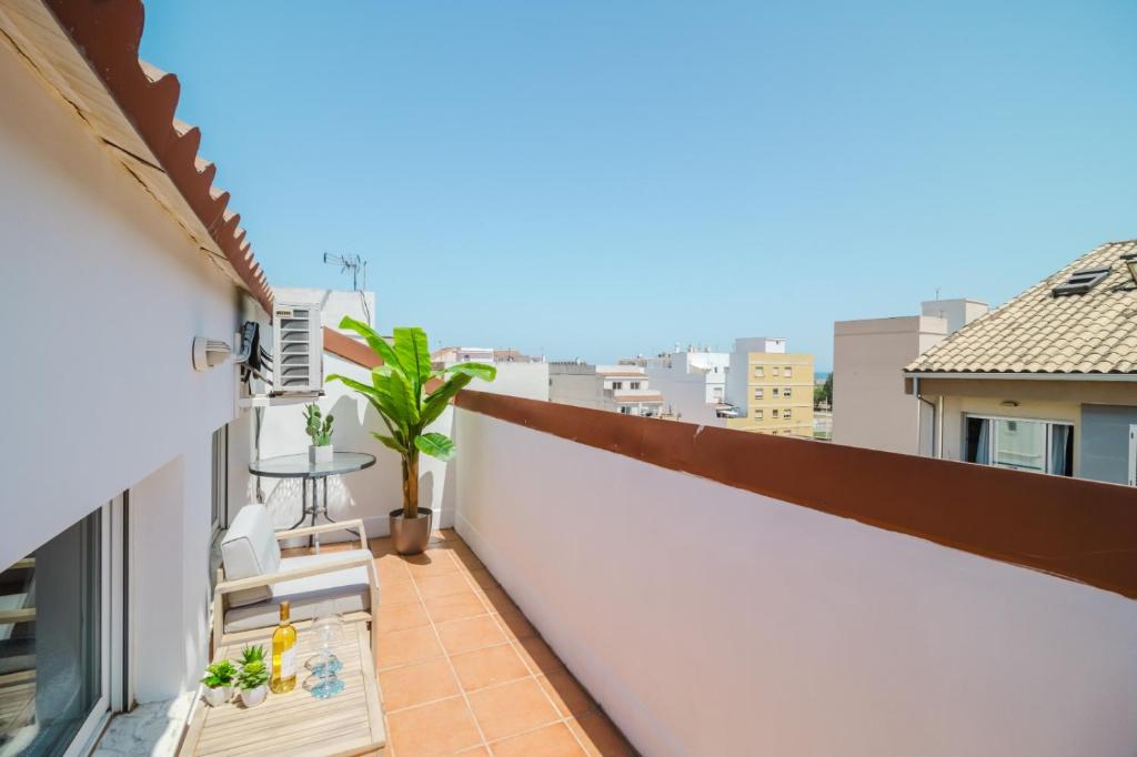 Chillout Grau de Gandia- attico para 6 personas invitamos familias y jovenes, dos banos VT-44956-V - 4