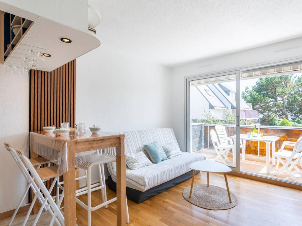 Studio cabine proche plage avec balcon sud, Wifi, et parking - Carnac - FR-1-477-98 - 1