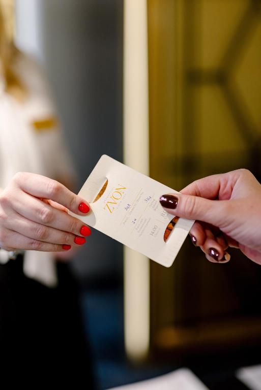 フロント・ロビー