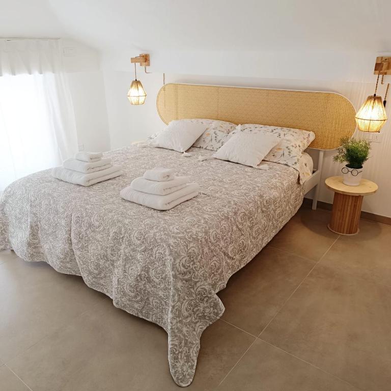 SUITEHOME Comfort Apartment near the Beach - 1