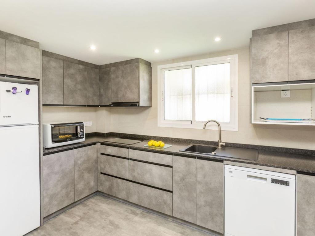 Apartment Dúplex El Faro B by Interhome - 4