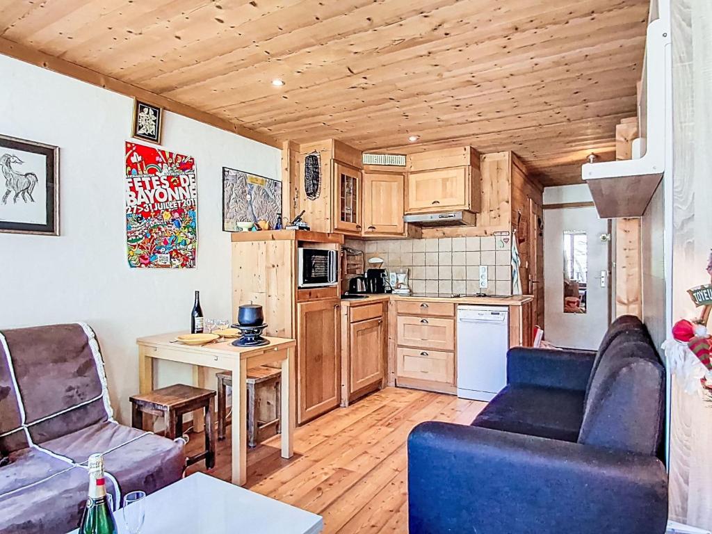 Studio Les Moutières B1 et B2 - Val Claret-25 by Interhome - 4