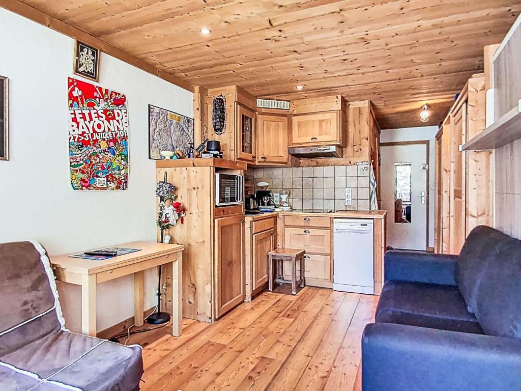 Studio Les Moutières B1 et B2 - Val Claret-25 by Interhome - 3