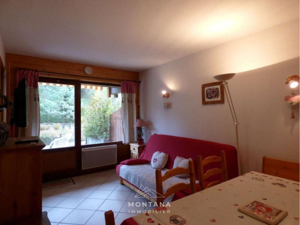 Confortable 2 Pièces + Cabine pour 4 Personnes au Centre-Ville, Terrasse, Proche Navettes - FR-1-458-169, Le Grand-Bornand