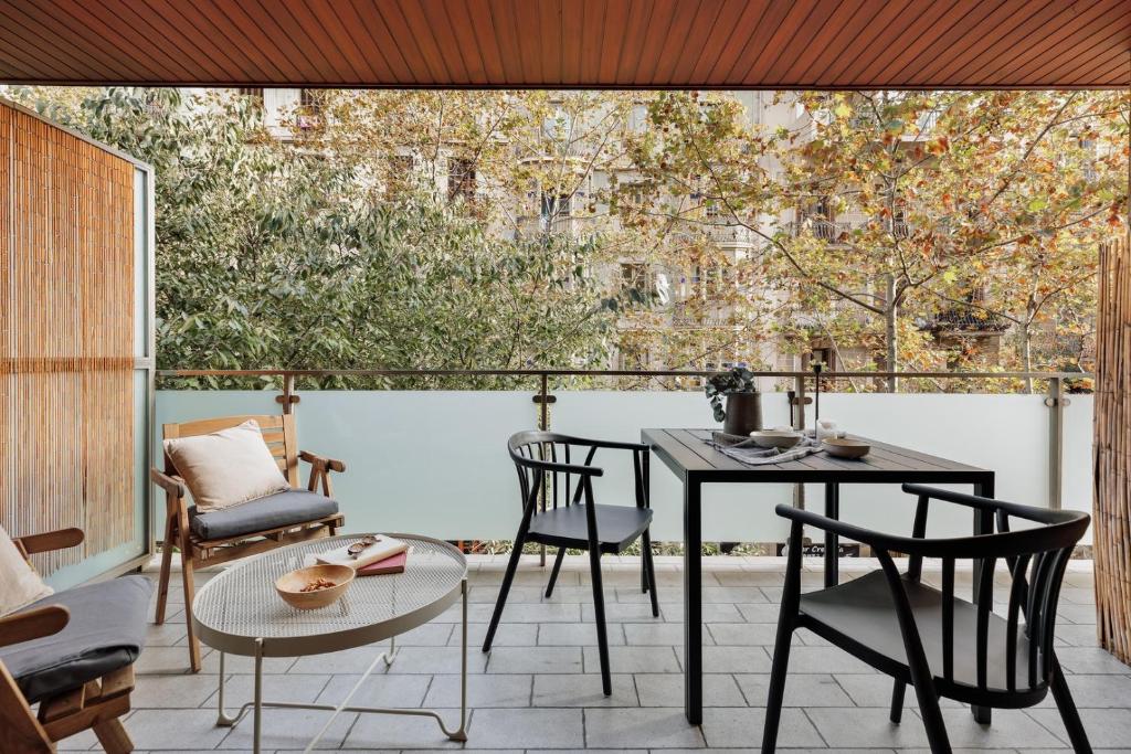 Liang - 3 bedrooms in Eixample Esquerra, Barcelona