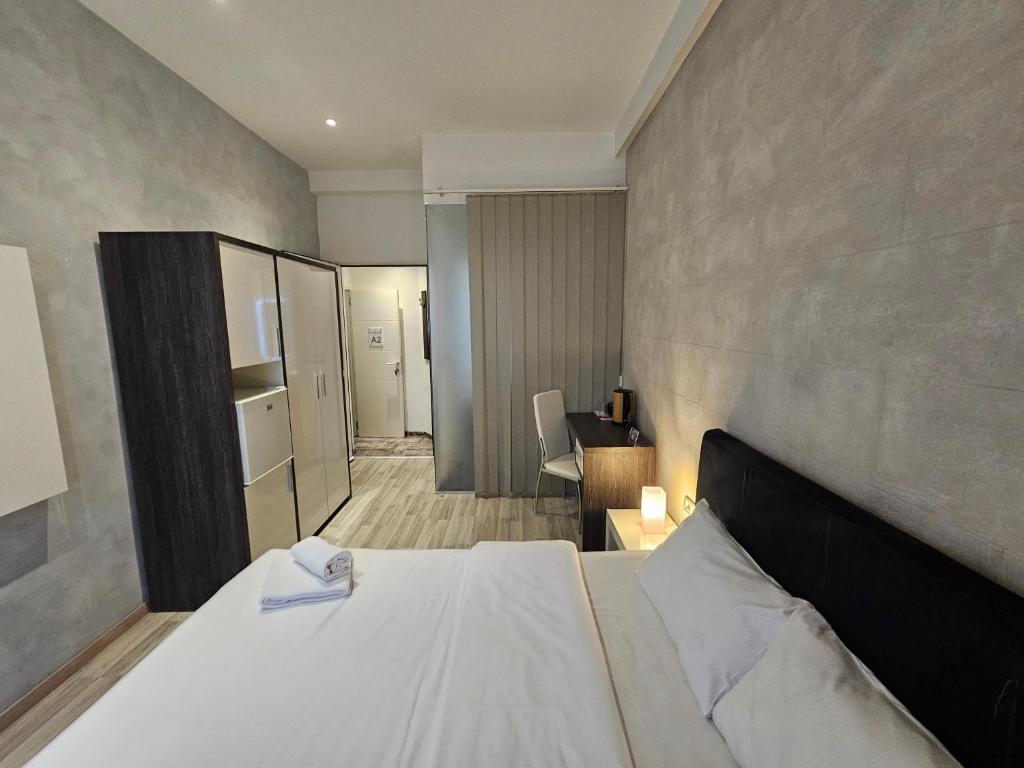 Central Park Rooms - 3