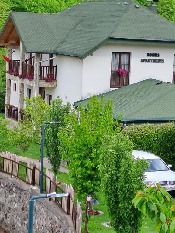 Rooms and apartmants Mirovic - 1