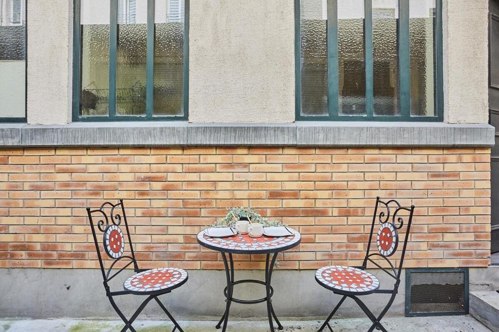 Apartment Center of Paris by Studio prestige - 5