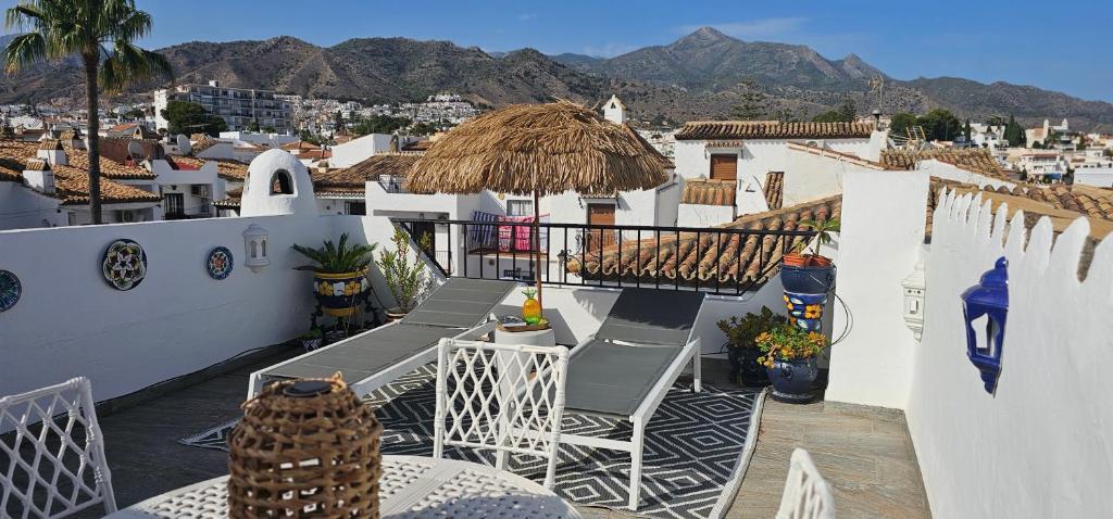 Pueblo Andaluz New Luxury Townhouse Centre Nerja - 1