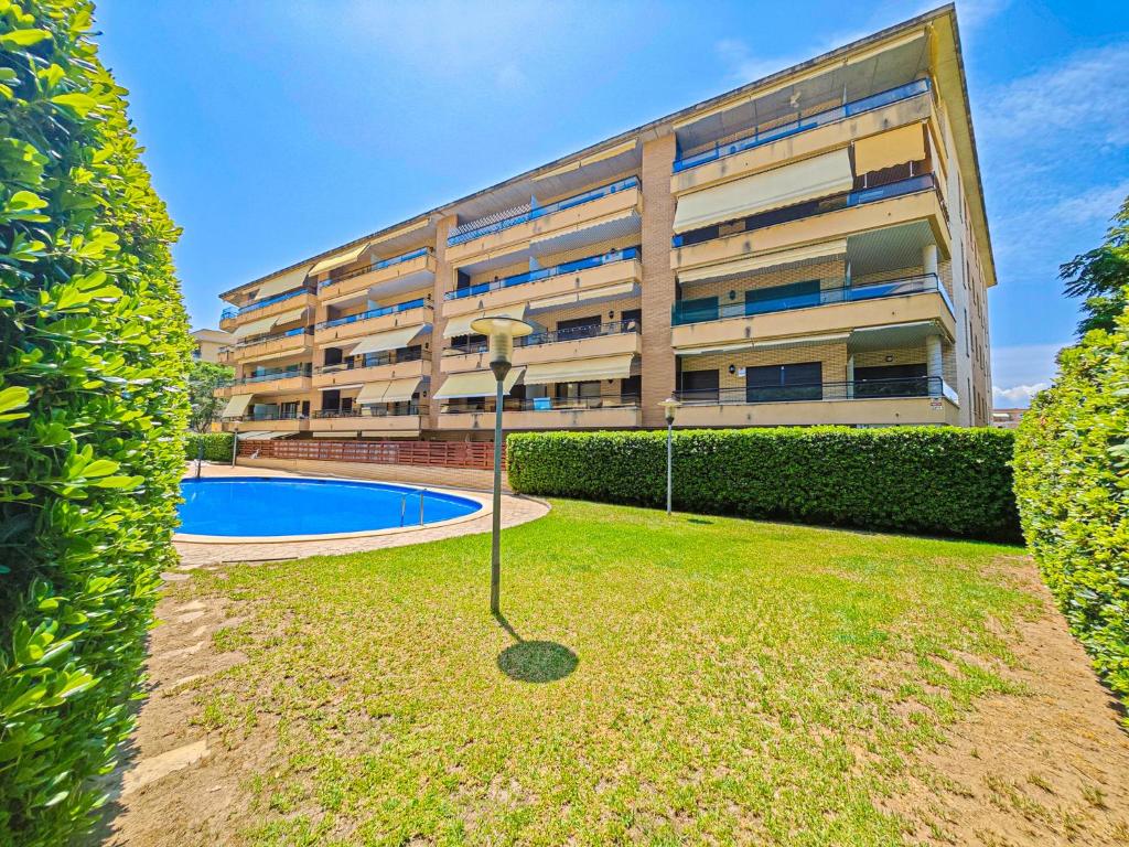 LITORAL COSTA DORADA - PARADIS Only families - 2