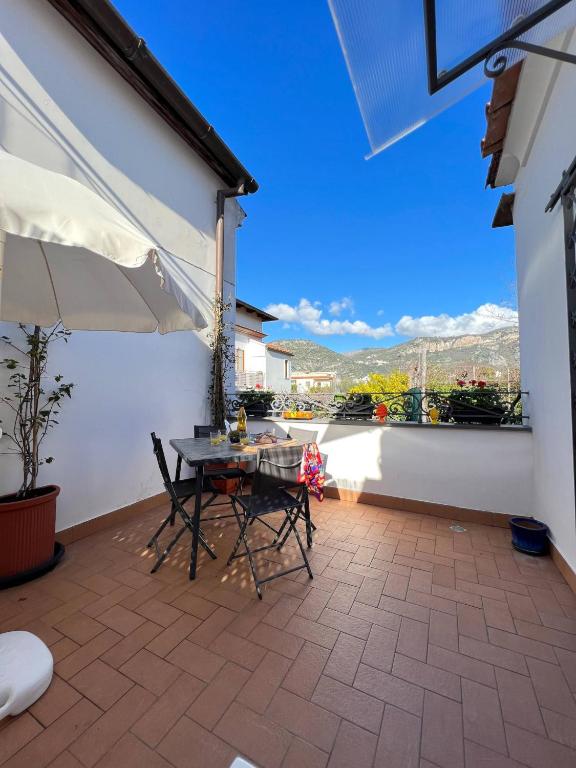 Apartment with terrace-Sorrento Coast, Sant'Agnello