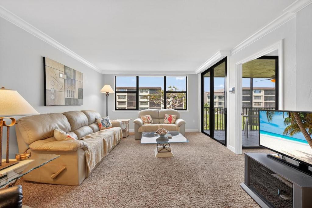 Loggerhead Cay 252, Sanibel