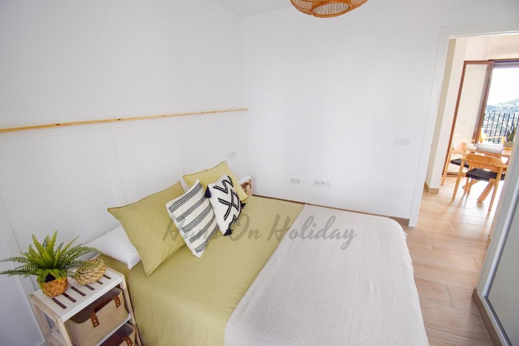 Altos de Frigiliana APT 2 - 2 bedroom Apartment with amazing views and Pool HansOnHoliday Rentals - 3