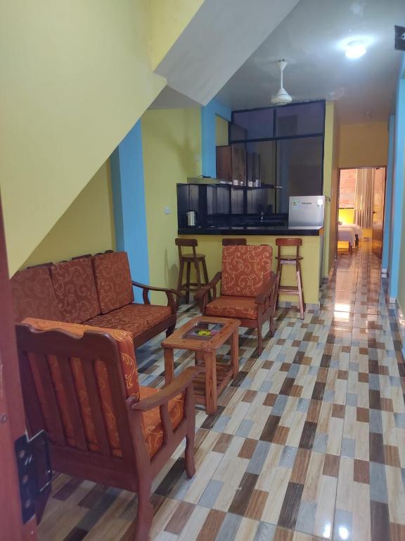 Denis House - 5
