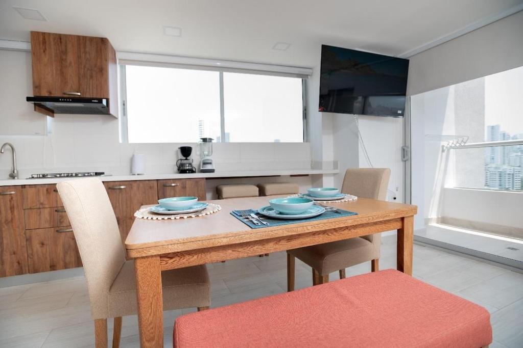 Loft with Island Views Laguito - 4