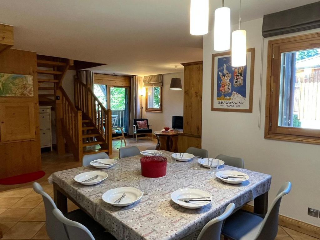 T4 Duplex à Samoëns, standing avec balcon & parking privé - FR-1-629-149 - 2