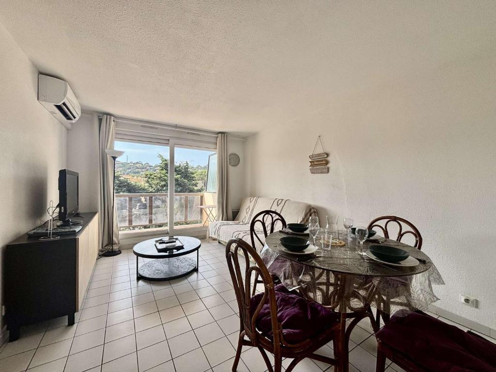 Appartement 4 Pers. Centre Cavalaire avec Terrasse et Parking - FR-1-226B-241 - 2