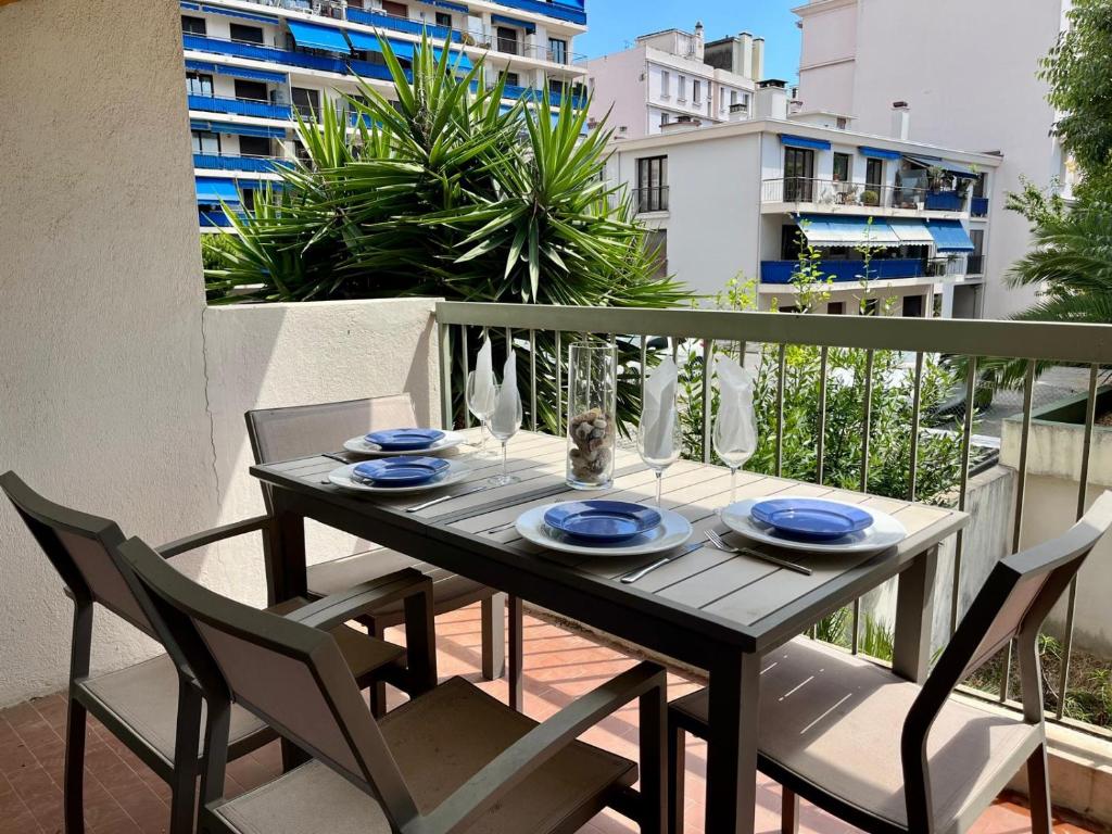 L'Hacienda - 3