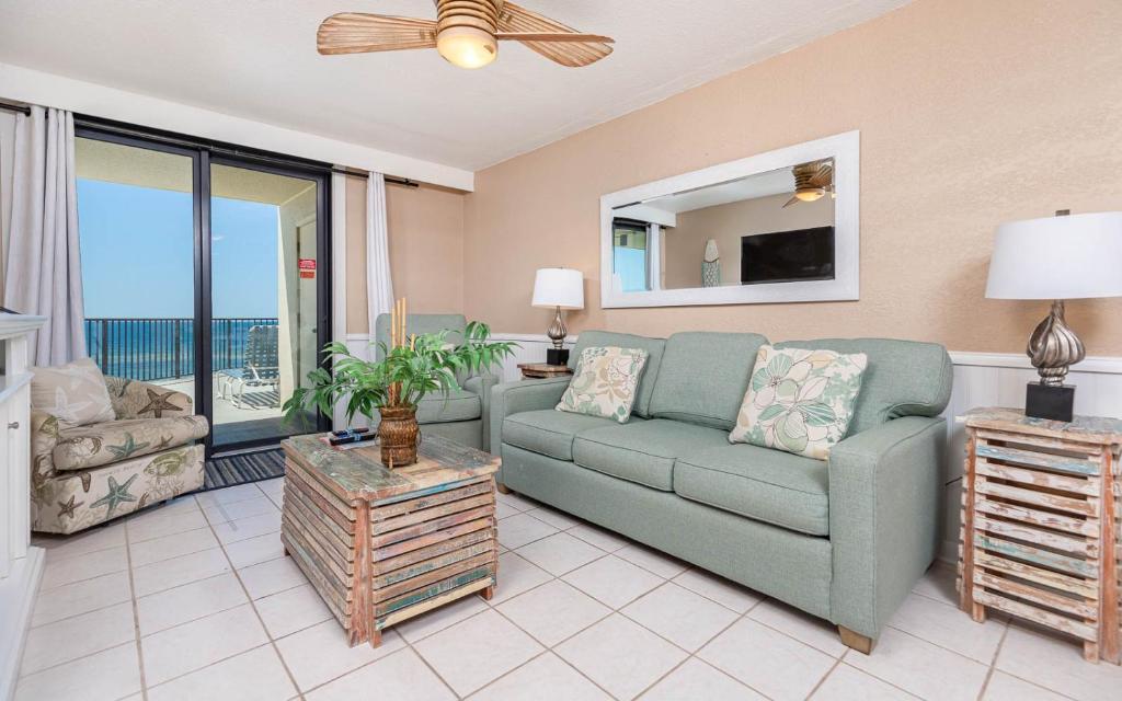 Phoenix I 1037 condo, Orange Beach
