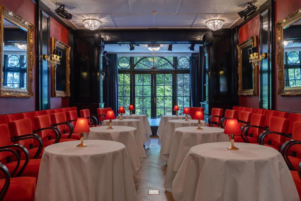 Tárgyalóterem/bálterem