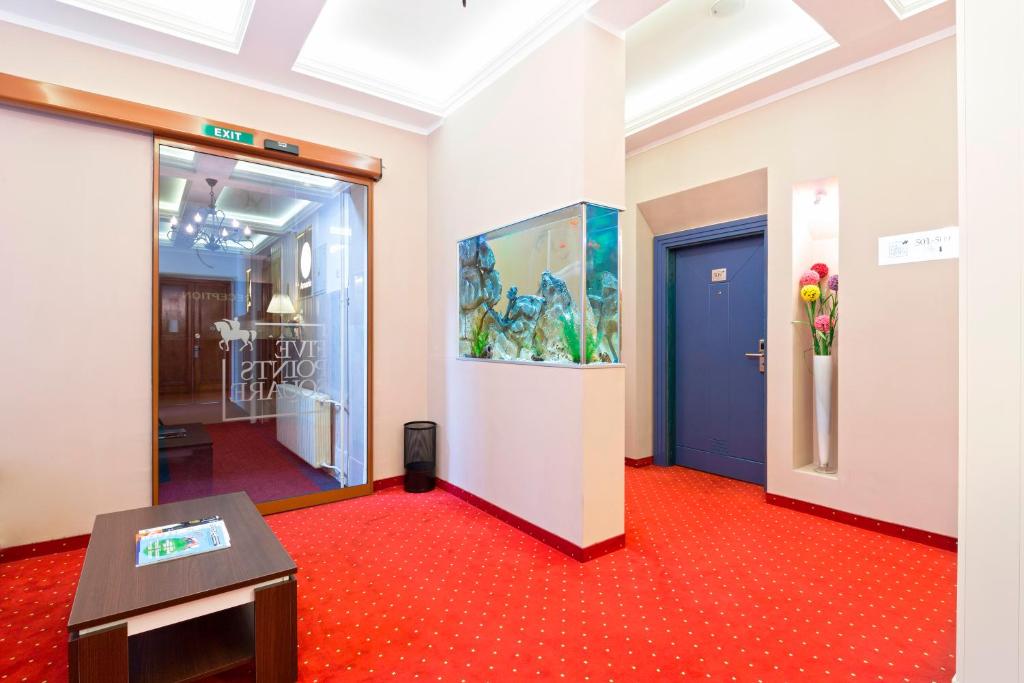 Five Points Square - City Center — Hotel in Belgrade