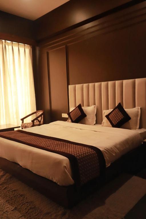 Skyline by Casa Mysa Stays, Zirakpur