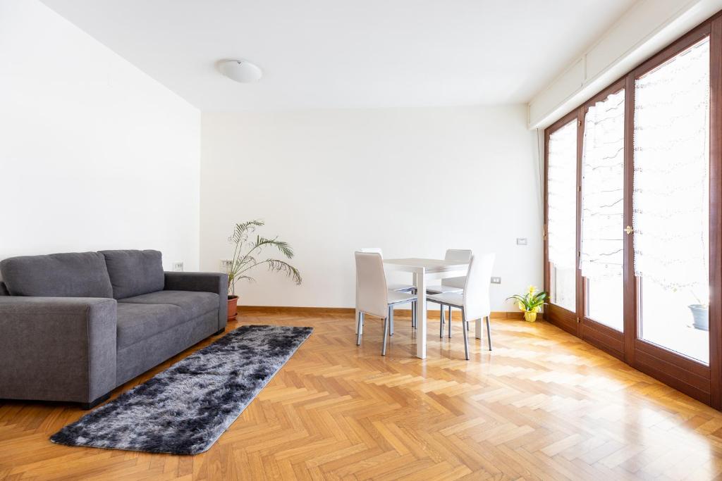 Corner house - 5