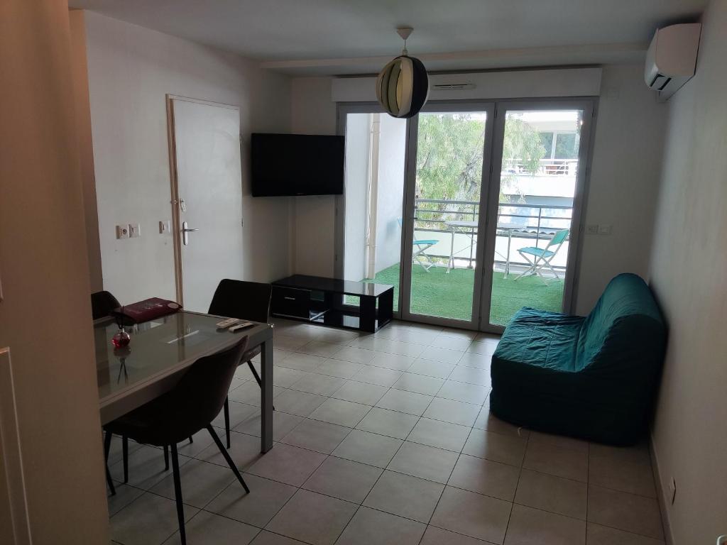 Appartement deux pièces bien situé et pratique - 3