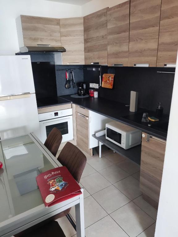 Appartement deux pièces bien situé et pratique - 5
