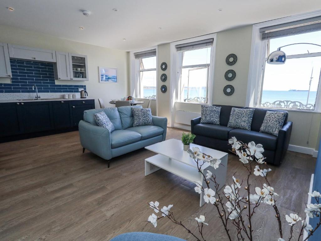 Apartment 2, Weymouth