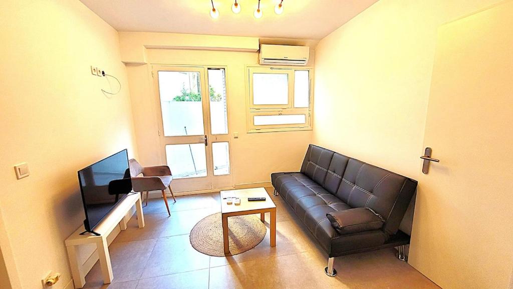 4 couchages, patio extérieur, quartier Notre-Dame - 4