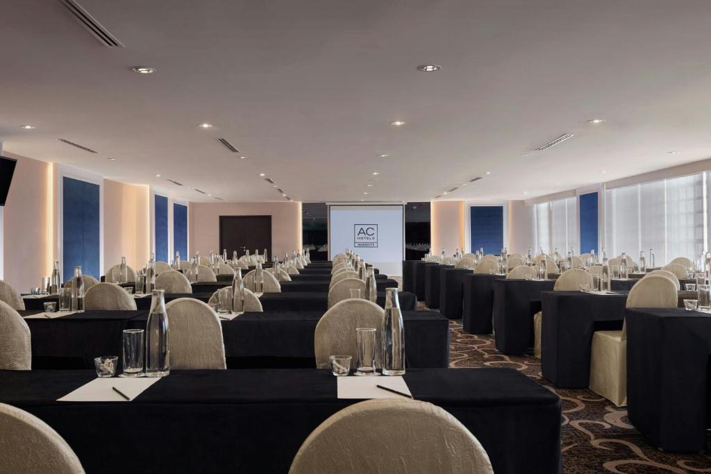 Meeting room / ballrooms