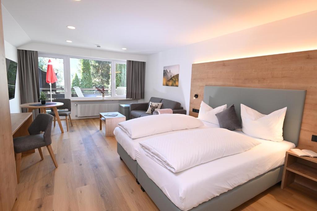 Alpenhof Apartments Oberstdorf - 2