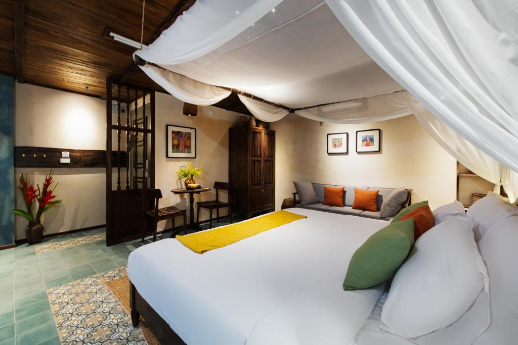 Central Haven 1BR With Projector, Wifi, Tub, Hanoj